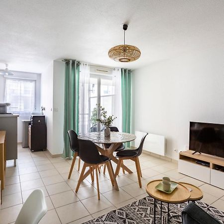 セッソン・セヴィニエLe Sevigne - Cosy Et Calme - Balcon Et Parkingアパートメント エクステリア 写真