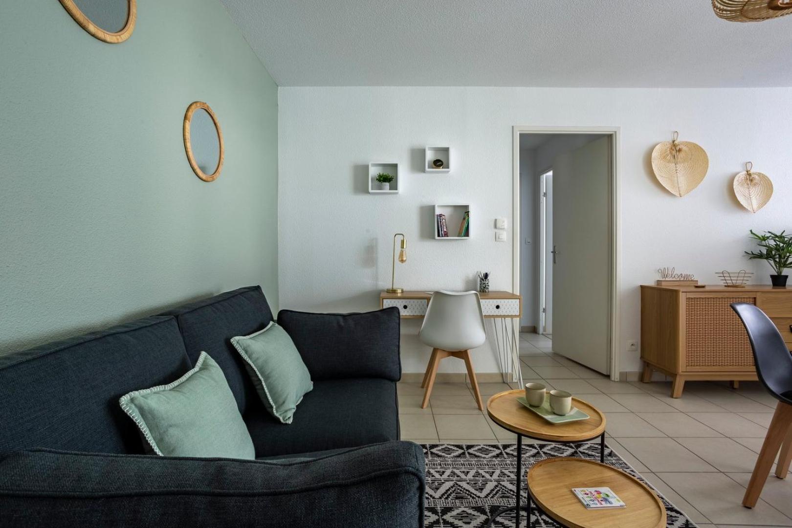 セッソン・セヴィニエLe Sevigne - Cosy Et Calme - Balcon Et Parkingアパートメント エクステリア 写真